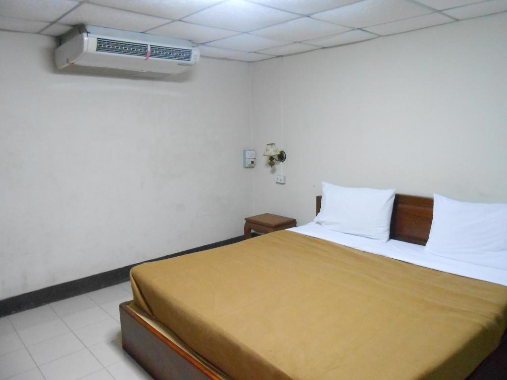 Souvanna Hotel 1 Ban Nongdouang Екстер'єр фото